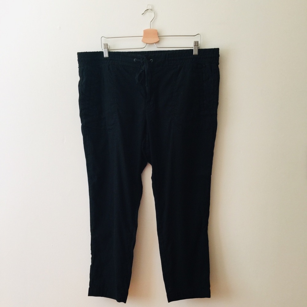 Lou & Grey Black Cropped Drawstring Ankle Pants